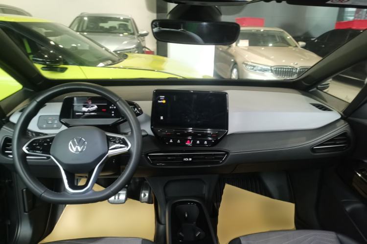 Used Volkswagen ID.3 2024 Outstanding Edition
