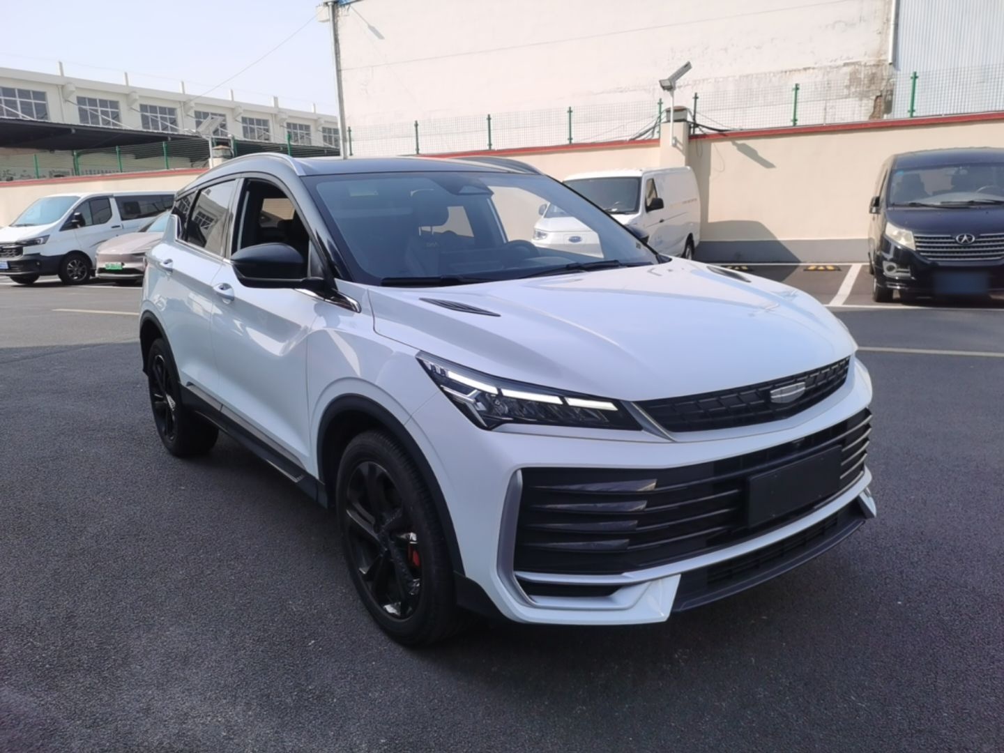 Geely Auto Coolray 2025 Bin Yue L 1.5T DCT Starlight Edition — снимка 3