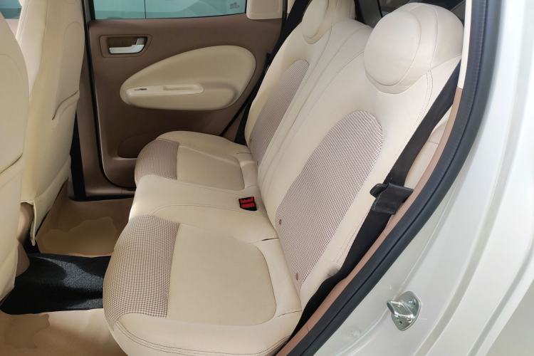 Used Wuling Hongguang MINIEV 2025 Four-Door Version Advanced Edition Left Rear Seat