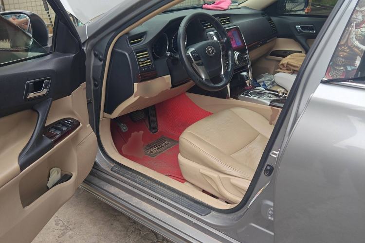 Used Toyota Reiz 2010 2.5S Fashion Elite Edition Driver Seat