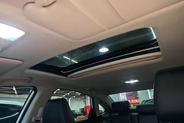 Used Honda Crider 2022 180Turbo CVT Luxury Edition Headliner