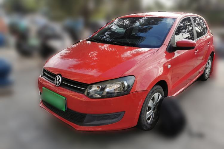 Used Volkswagen Polo 2013 1.4L Manual Fashion Edition