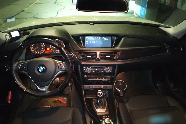 Used BMW X1 2015 sDrive18i Leading Edition
