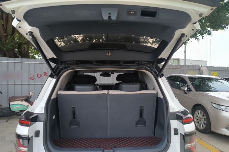 Used Baojun RM-5 2019 1.5T CVT 24-Hour Online Luxury Version 6 Seats Trunk