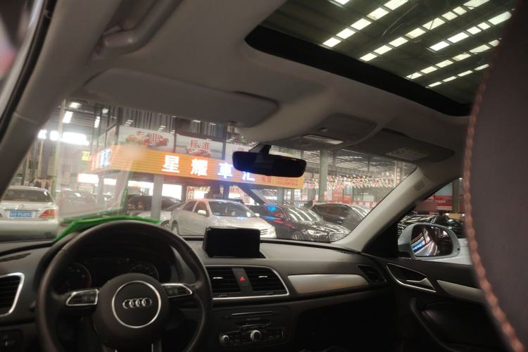 Used Audi Q3 2018 30th Anniversary Edition 30 TFSI Fashion Model