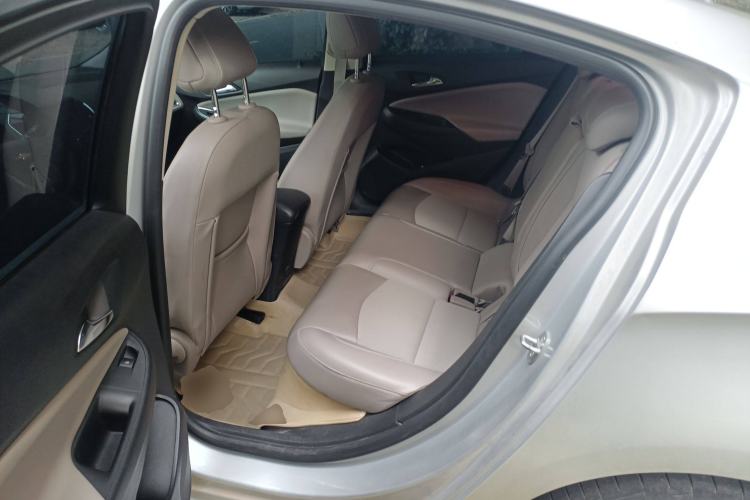 Used Chevrolet Cruze 2015 1.5L Automatic Luxury Edition