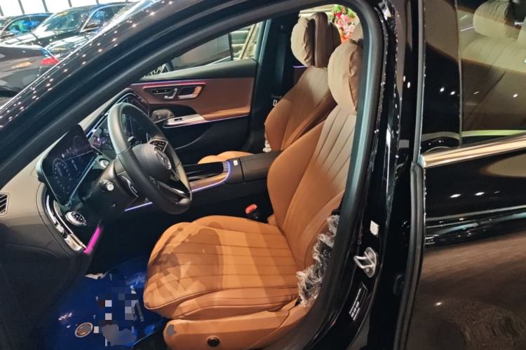 Used Mercedes-Benz E-Class 2024 Facelift E 300 L Luxury Edition Left Front Seat