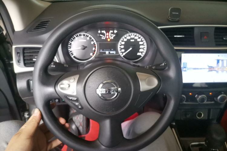 Used Nissan Sylphy 2022 Classic 1.6XL CVT Luxury Edition Steering Wheel