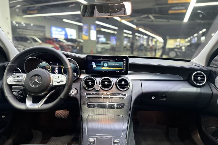 Used Mercedes-Benz C-Class 2021 C 200 L Fashion Edition Sport Version Interior 3