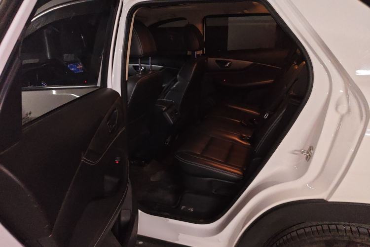 Used Dongfeng Fengon S560 2018 1.8L CVT Prestige Model Left Rear Seat