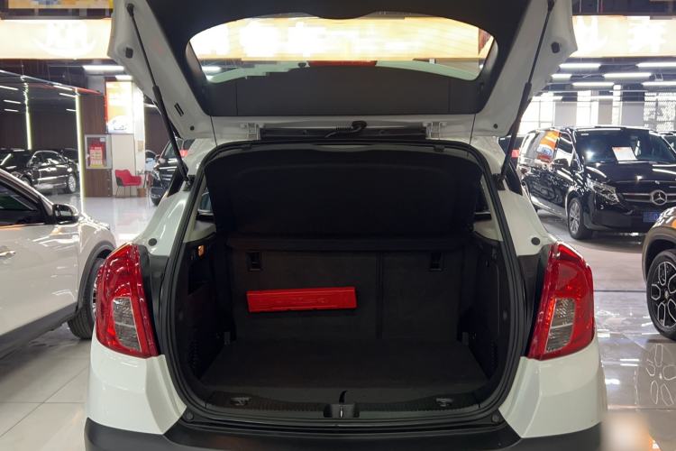 Used Buick Encore 2015 1.4T Automatic Two-Wheel Drive Urban Elite Version