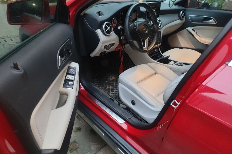 Used Mercedes-Benz GLA 2016 GLA 200 Fashion Model