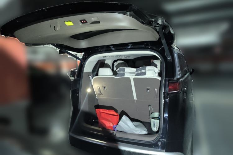 Used Denza D9 2022 DM-i 970 Four-Wheel Drive Prestige Model