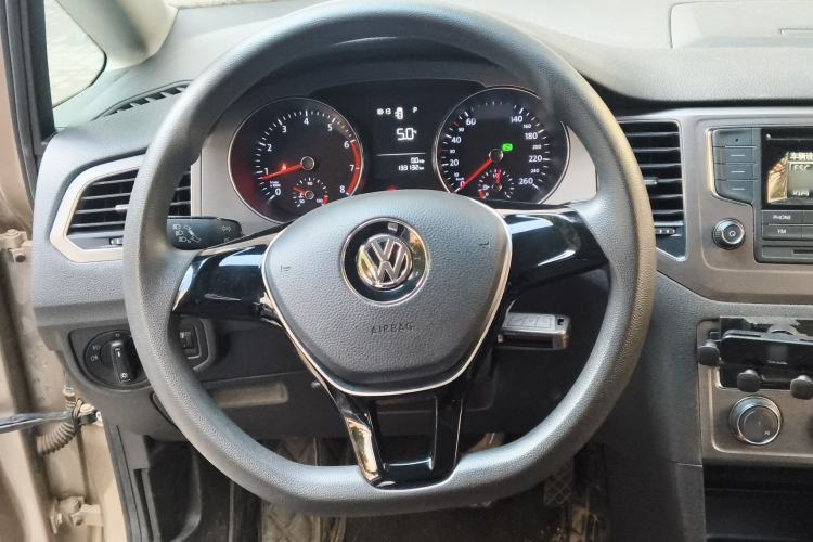 Used Volkswagen Golf Sportsvan 2016 1.6L Automatic Comfort Model