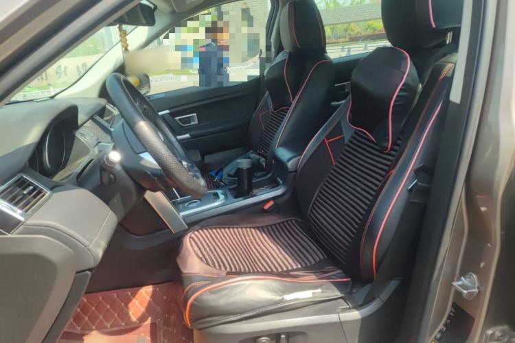 Used Land Rover Discovery Sport 2016 2.0T SE Left Front Seat