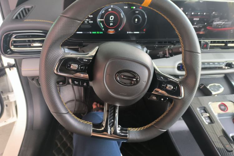 Used GAC Trumpchi EMPOW 2023 Shadow Leopard H Smart Hybrid Edition Steering Wheel