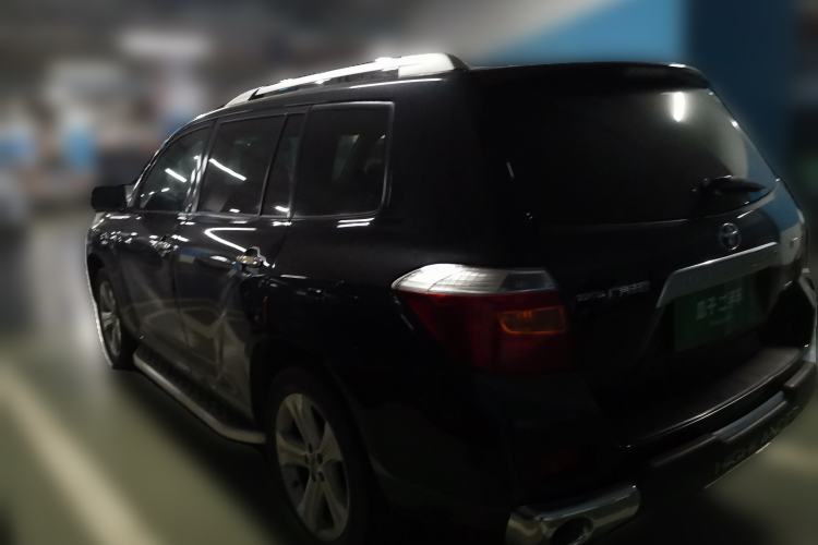 Used Toyota Highlander 2011 2.7L Two-Wheel Drive 7-Seater Supreme Edition Rear Left 45 Deg