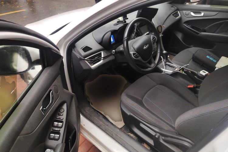 Used Chery Arrizo 7e 2016 1.6L e-Chic Edition Driver Seat