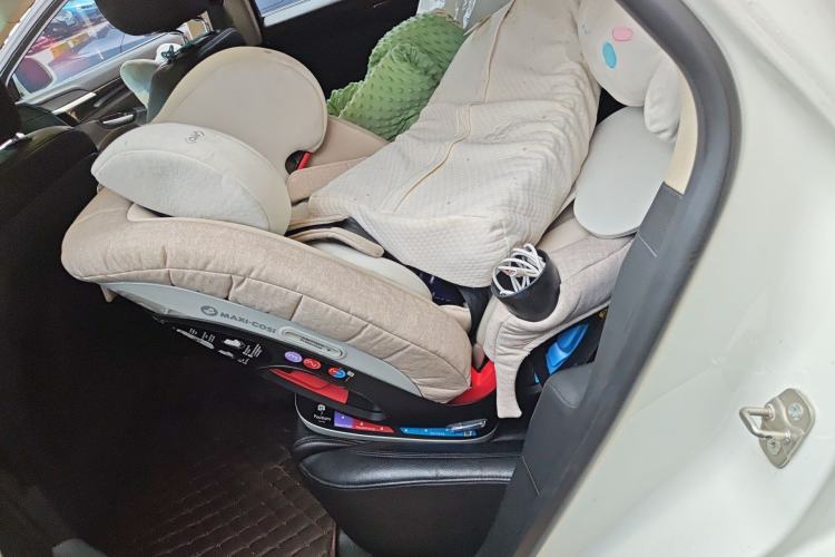 Used Geely Auto Emgrand GT 2016 1.8T Comfort Model Left Rear Seat