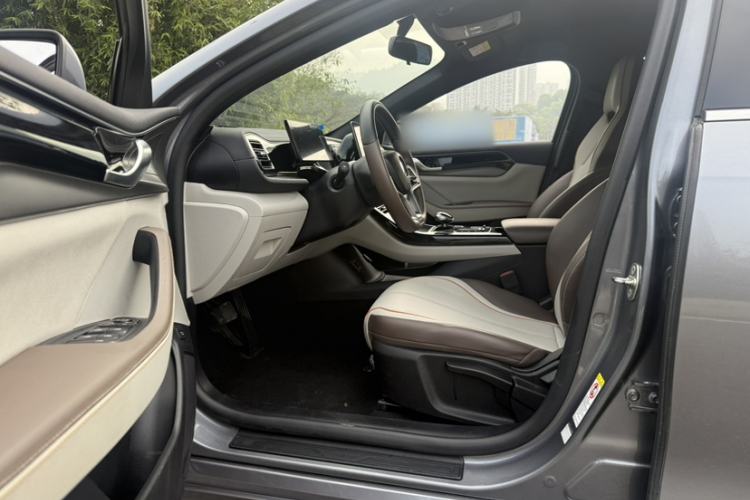 Used BYD Qin PLUS 2024 Honor Edition EV 510KM Leading Model