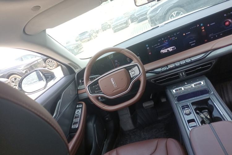 Used Lincoln Z 2025 2.0T Prestige Hybrid Edition Steering Wheel