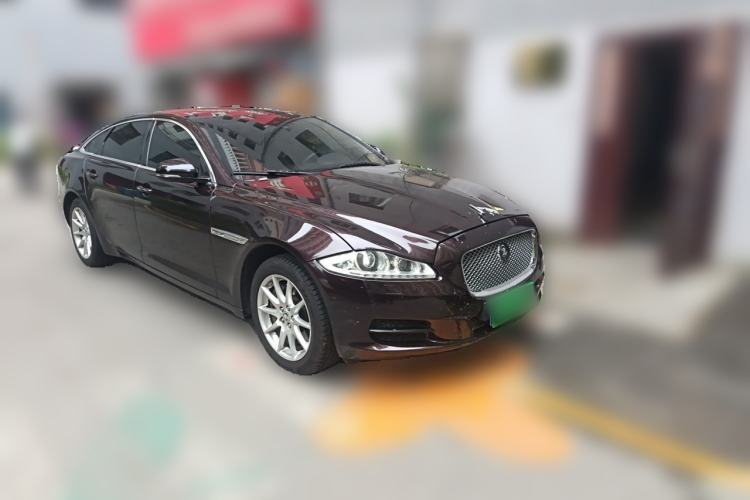 Ojetý Jaguar XJ 2011 XJL 3.0 Panoramic Business Edition