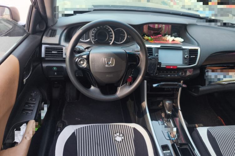 Used Honda Accord 2016 2.0L Comfort Edition
