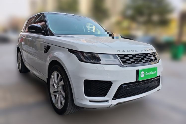 Used Land Rover Range Sport 2018 3.0 SC V6 HSE DYNAMIC Front Right 45 Deg