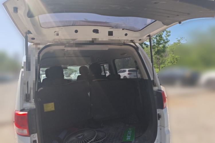 Used JAC Refine M4 2017 2.0T Manual Comfort Version
