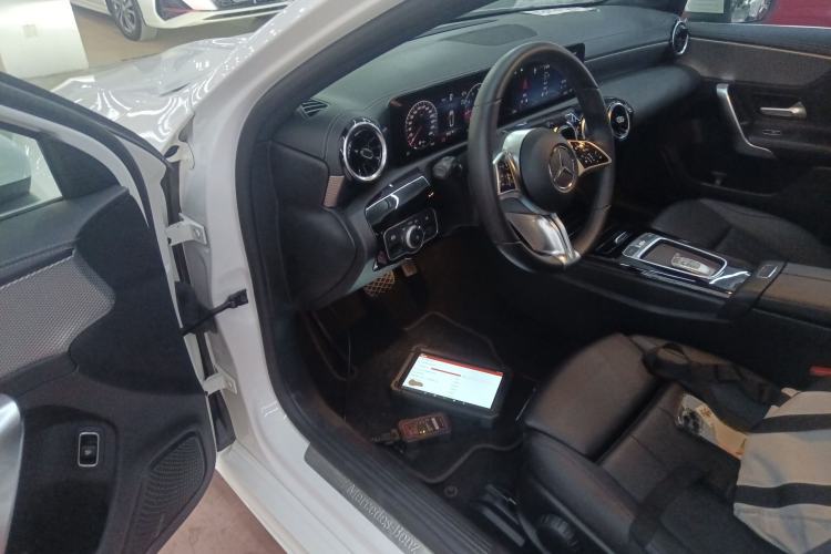 Used Mercedes-Benz A-Class 2023 A 180 L Driver Seat