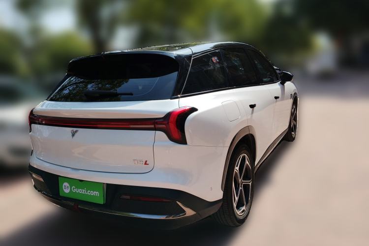 Used NETA L 2024 Extended-Range 310 Flash-Charge Red Edition
