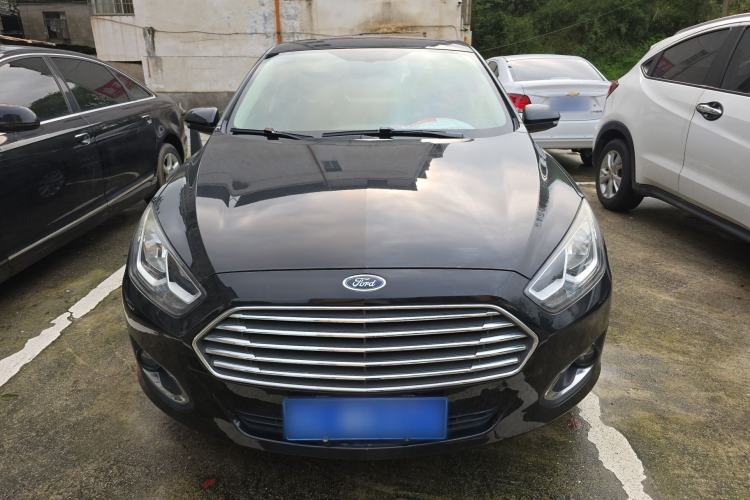 Used Ford Escort 2015 1.5L Automatic Fashion Model Front