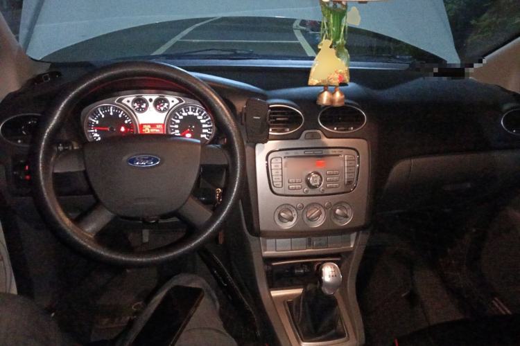 Used Ford Focus 2013 Hatchback Classic 1.8L Manual Base Model