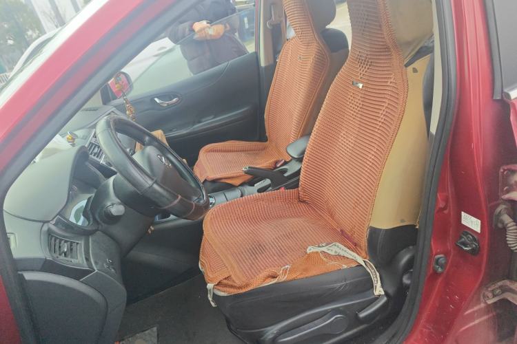 Used Nissan Tiida 2011 1.6L CVT Comfort Model
