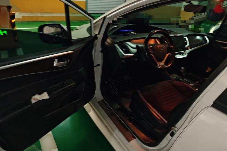 Used Honda Jade 2016 1.8L Automatic Comfort Elite Version 5 Seats