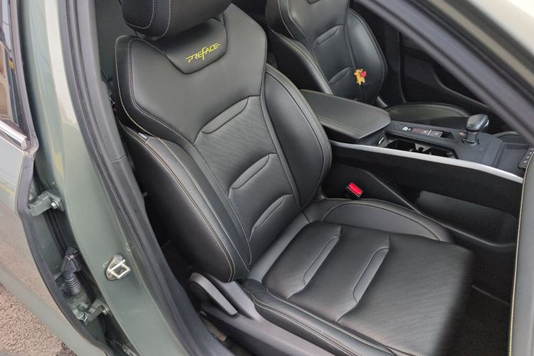 Used Geely Auto Preface 2023 1.5TD Fuyao Version Right Front Seat