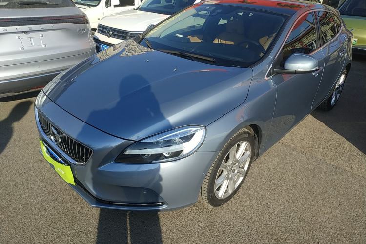 Used Volvo V40 2018 T3 Zhiya Edition