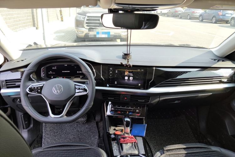 Used Volkswagen Passat 2024 380TSI Dragon Edition
