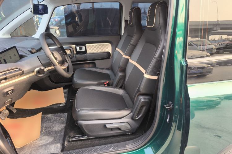 Used Baojun KiWi EV 2022 Designer Lite Edition Ternary Lithium Left Front Seat