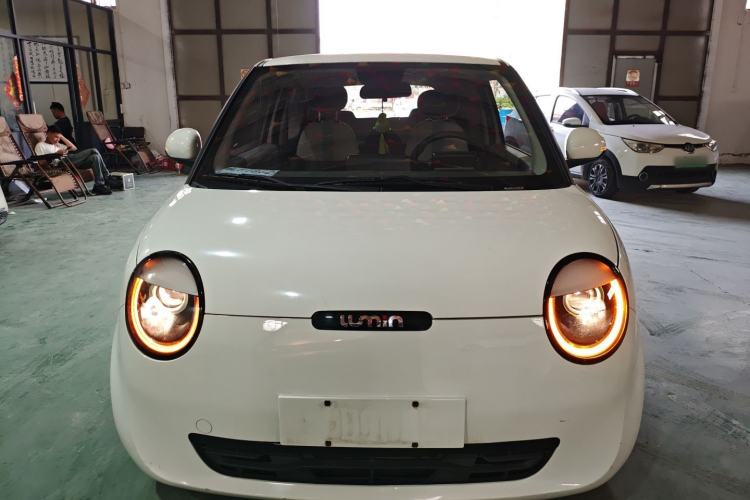 Used CHANGAN NEVO Lumin 2022 155 km – Refreshingly Sweet Edition Front