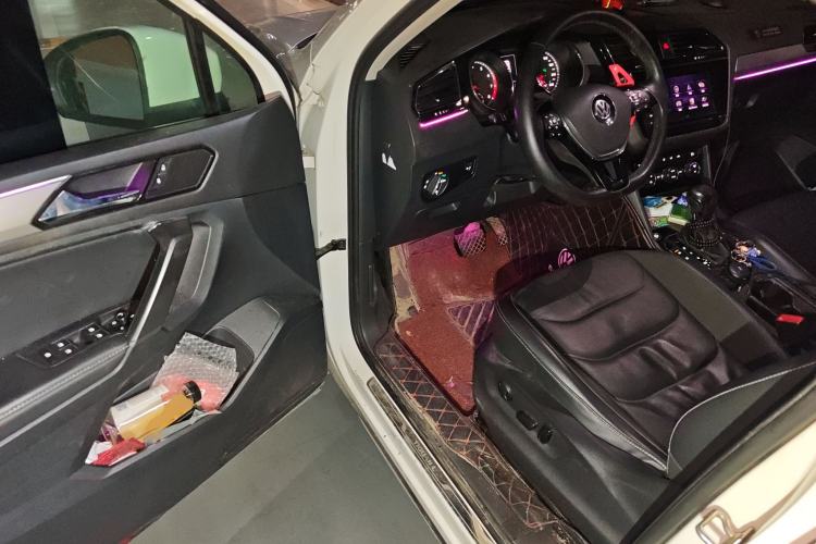 Used Volkswagen Tiguan L 2019 330TSI Automatic Two-Wheel Drive Panoramic Comfort Edition China V Standard
