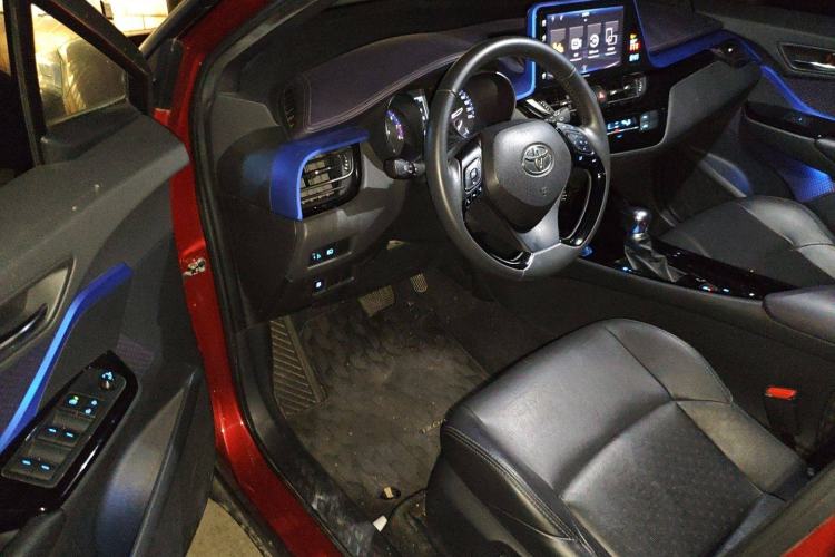 Used Toyota IZOA 2018 2.0L Yichi Edition China V Standard Driver Seat