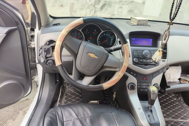 Used Chevrolet Cruze 2013 1.8L SE AT