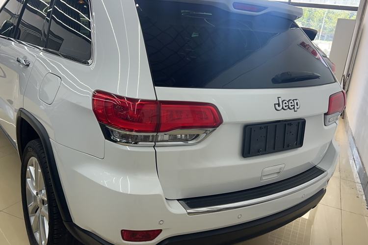 Used Jeep Grand Cherokee 2017 3.0L Elite Navigation Edition