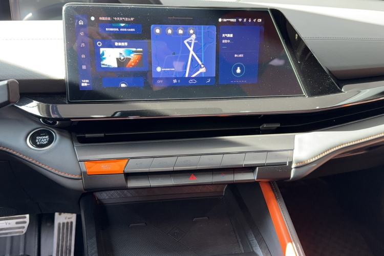 Used Changan UNI-V iDD 2023 ZhiDian iDD 1.5T 113km ZhiKu Model