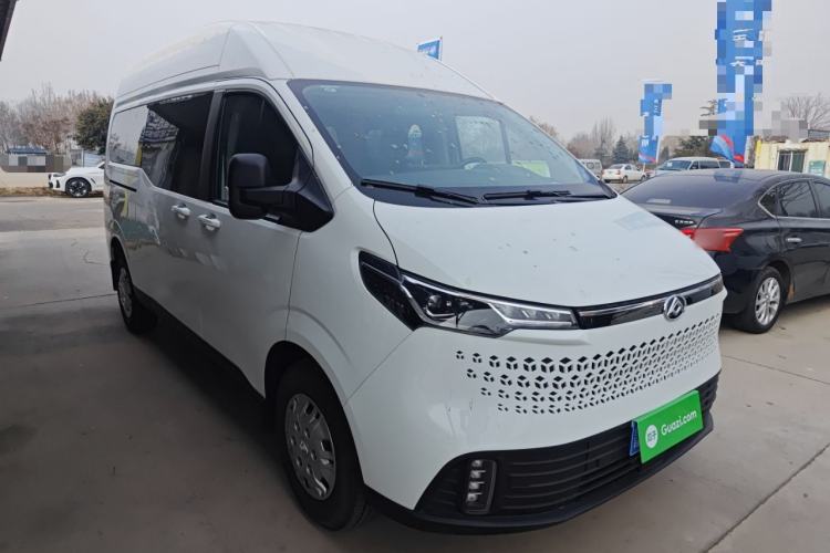 Used SAIC MAXUS Xintu V70 2023 2.0T Elite Edition Automatic Long Wheelbase Mid-Height 6/7 Seats