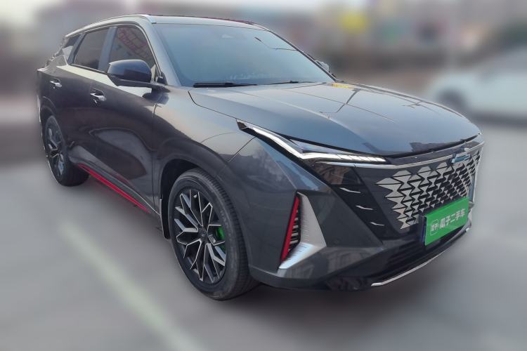 Used CHANGAN OSHAN Z6 2022 Blue Whale 1.5T DCT Smart Edition Front Right 45 Deg