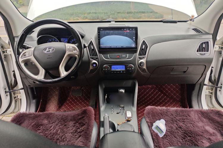 Used Hyundai ix35 2015 2.0L Automatic 2WD Smart Type China IV
