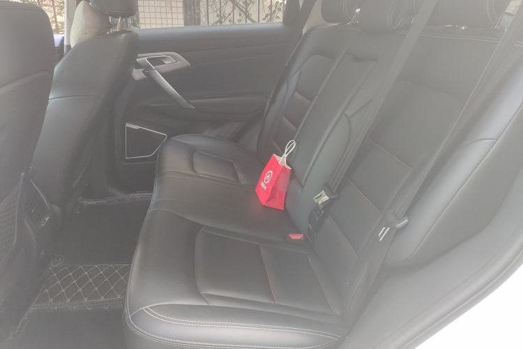 Used Geely Auto Emgrand X7 Sport 2020 1.8TD DCT Two-Wheel Drive Smart Connect 4G-Enabled Version
