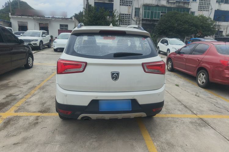 Used Baojun 560 2016 1.8L iAMT Elite Edition